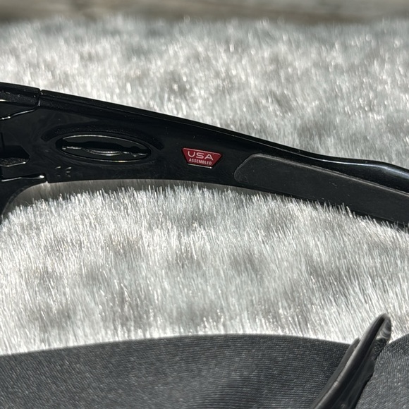 Authentic Oakley Men’s Turbine Rotor Prizm Polarized Sunglasses - Picture 4 of 7